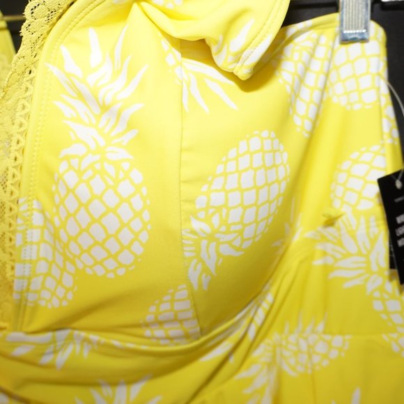 TORRID Graphic Pineapple Wireless Mid Lace Trimmed Skirted Swim Dress NWT 3X - Picture 7 of 15